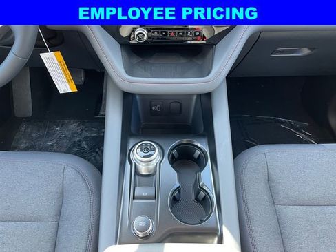 New 2026 Ford Explorer Active AWD/4WD image 11