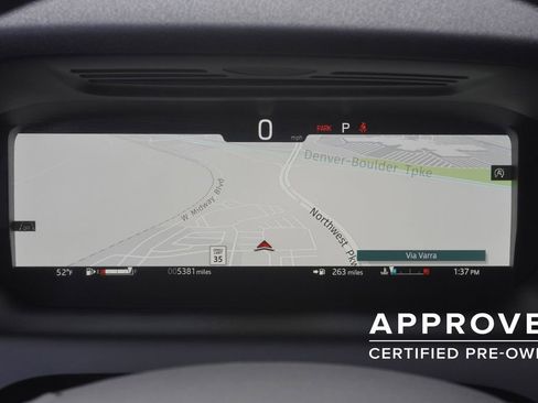 Used 2025 Land Rover Discovery Sport Dynamic SE image 11