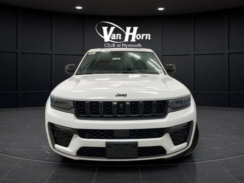 New 2026 Jeep Grand Cherokee Limited image 8