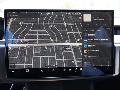 Used 2021 Tesla Model S Long Range image 43