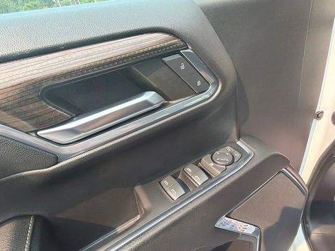 Certified 2023 Chevrolet Silverado 1500 LT AWD/4WD image 31