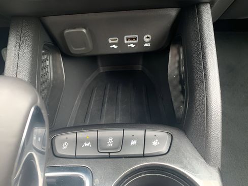 Certified 2023 Chevrolet TrailBlazer RS w/ Convenience Package FWD image 12