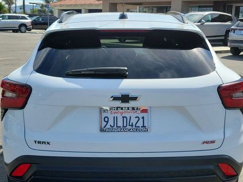 Used 2024 Chevrolet Trax RS w/ Driver Confidence Package image 28