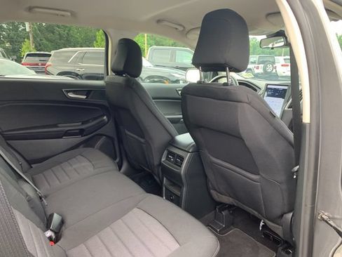 Used 2024 Ford Edge SE AWD/4WD image 12