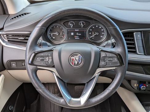 Used 2023 Buick Enclave Essence w/ Experience Buick Package FWD image 18