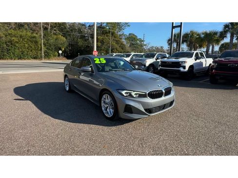 Used 2025 BMW 330i Sedan RWD image 8