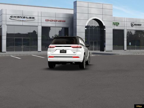 New 2026 Jeep Grand Cherokee Summit AWD/4WD image 14