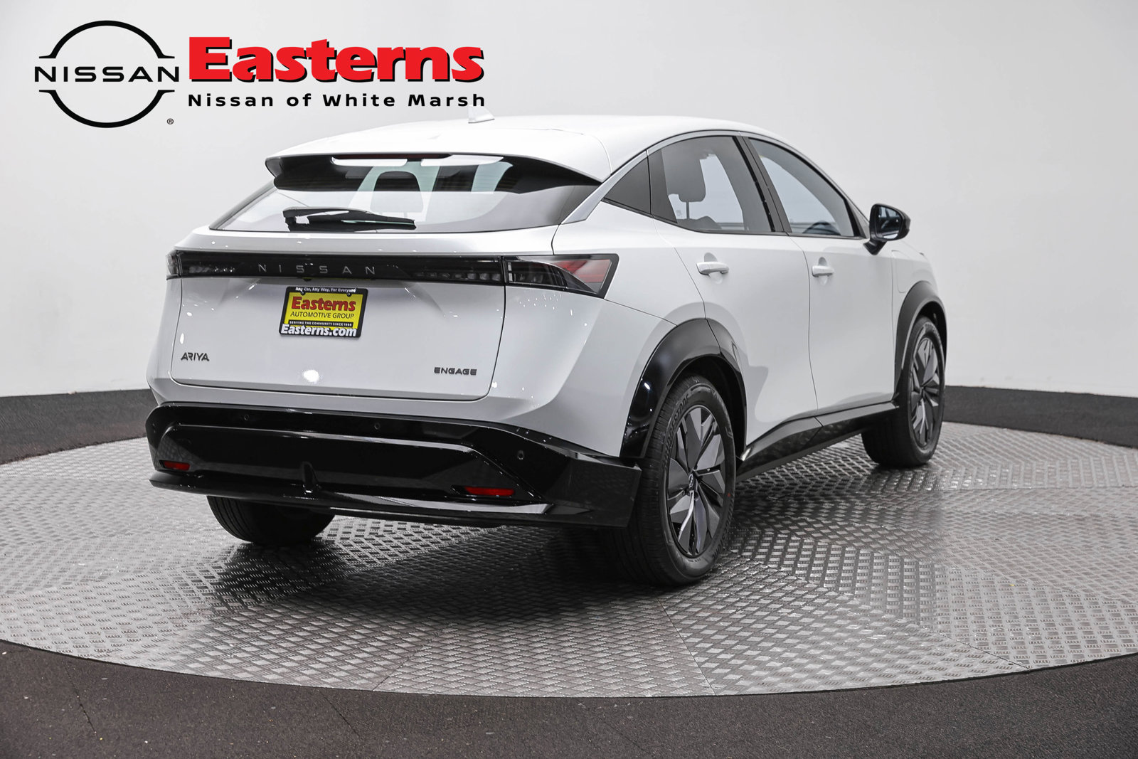 Used 2024 Nissan Ariya FWD image 5