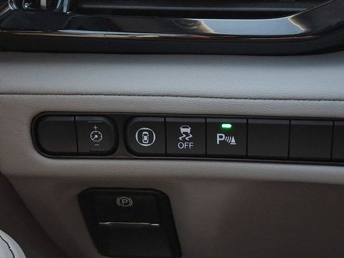 Certified 2024 Acura MDX SH-AWD w/ Technology Package image 27