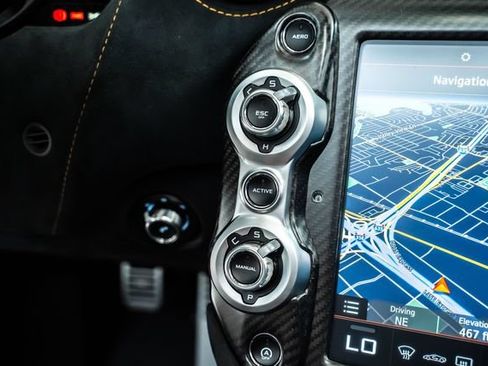 Used 2022 McLaren 765LT RWD image 50