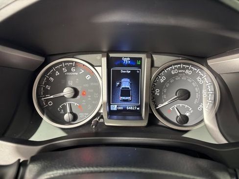 Used 2022 Toyota Tacoma SR5 w/ Technology Package RWD image 27