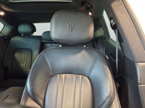 Used 2023 Maserati Levante Modena AWD/4WD image 27