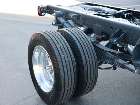 New 2026 RAM 5500 Tradesman w/ Chrome Appearance Group image 9