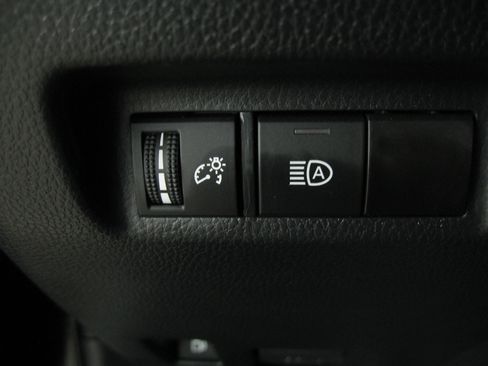 Used 2023 Toyota RAV4 AWD Hybrid image 18