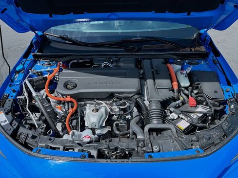 Used 2025 Honda Civic Sport image 29