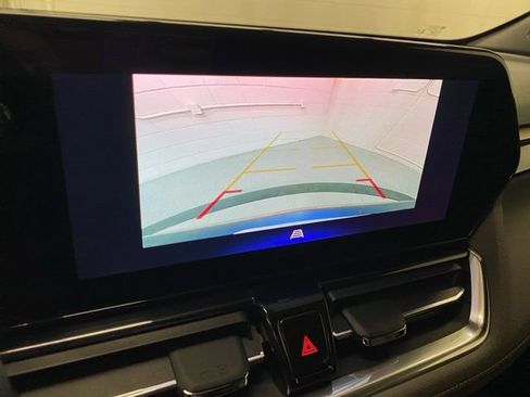 Used 2024 Chevrolet TrailBlazer ACTIV w/ Convenience Package image 12