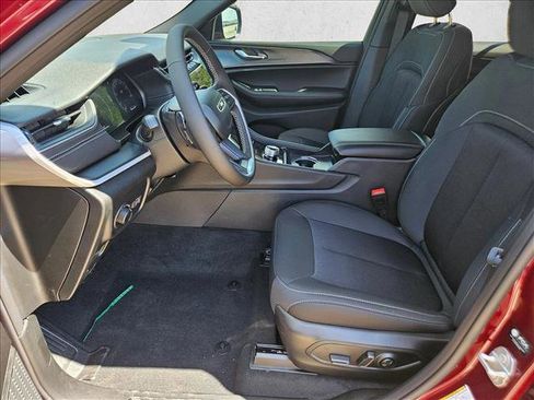 New 2025 Jeep Grand Cherokee Laredo X image 14