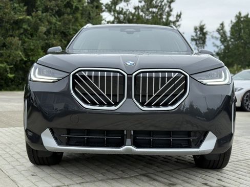New 2025 BMW X3 xDrive30i w/ Convenience Package image 9