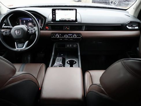 Certified 2023 Honda Pilot Elite image 14
