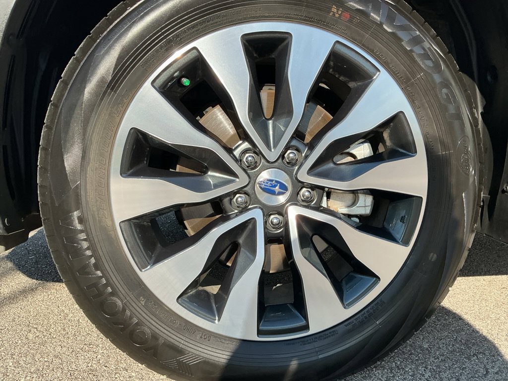 Certified 2024 Subaru Outback Limited AWD/4WD image 4