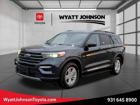 Used 2023 Ford Explorer XLT w/ Equipment Group 202A AWD/4WD image 1