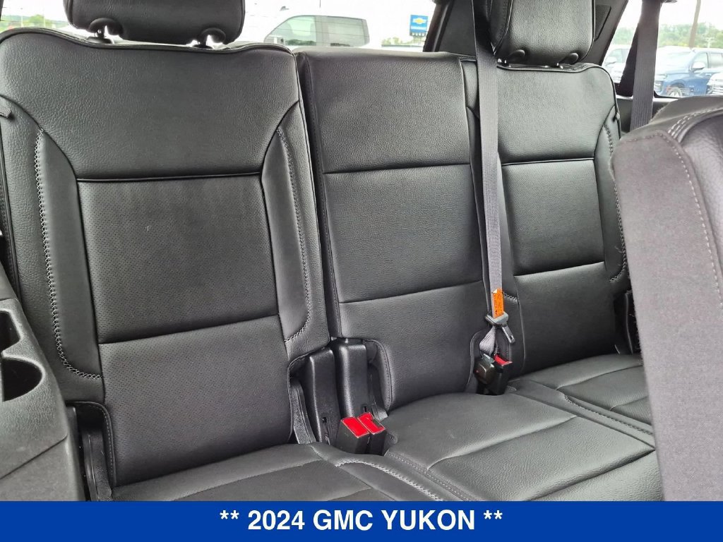 Used 2024 GMC Yukon Denali AWD/4WD image 31