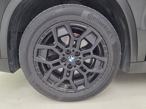 Used 2023 BMW X1 xDrive28i AWD/4WD image 11