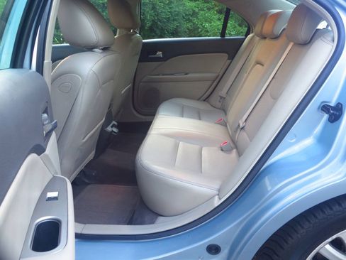 Used 2010 Ford Fusion Hybrid FWD image 13