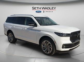 New 2025 Lincoln Navigator Reserve video 1