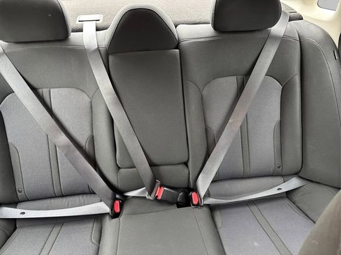 Used 2022 Kia K5 LXS image 18