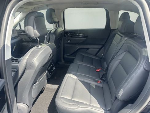 New 2026 Lincoln Nautilus Premier w/ Equipment Group 102A AWD/4WD image 10