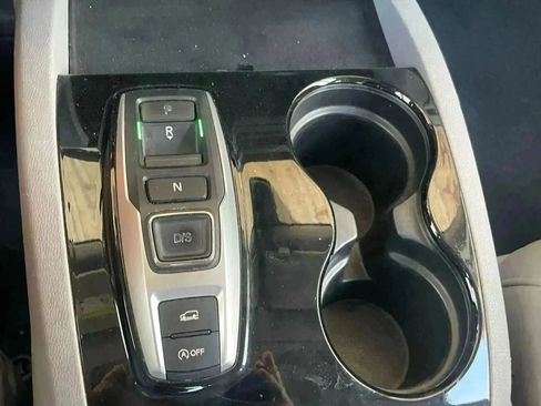 Used 2017 Honda Pilot Elite image 15