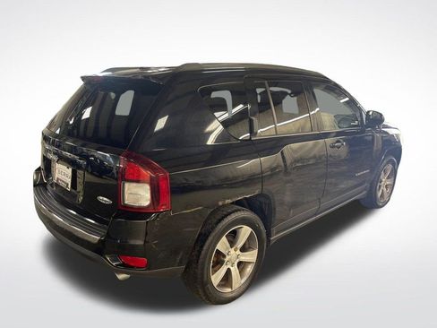 Used 2017 Jeep Compass High Altitude image 5