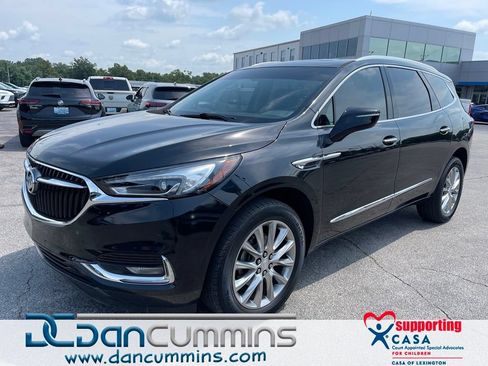 Used 2020 Buick Enclave Essence w/ LPO, Floor Liner Package FWD image 1