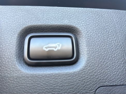 Used 2020 Hyundai Santa Fe SEL AWD/4WD image 14