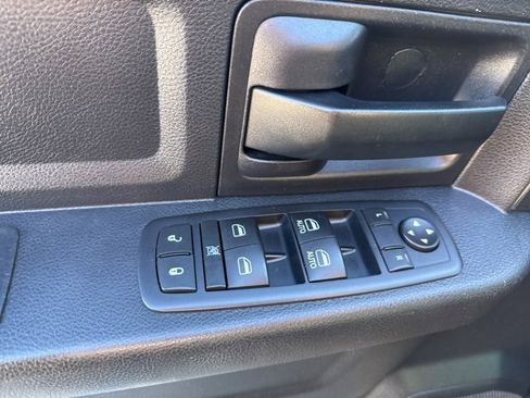 Used 2016 RAM 1500 Express image 26