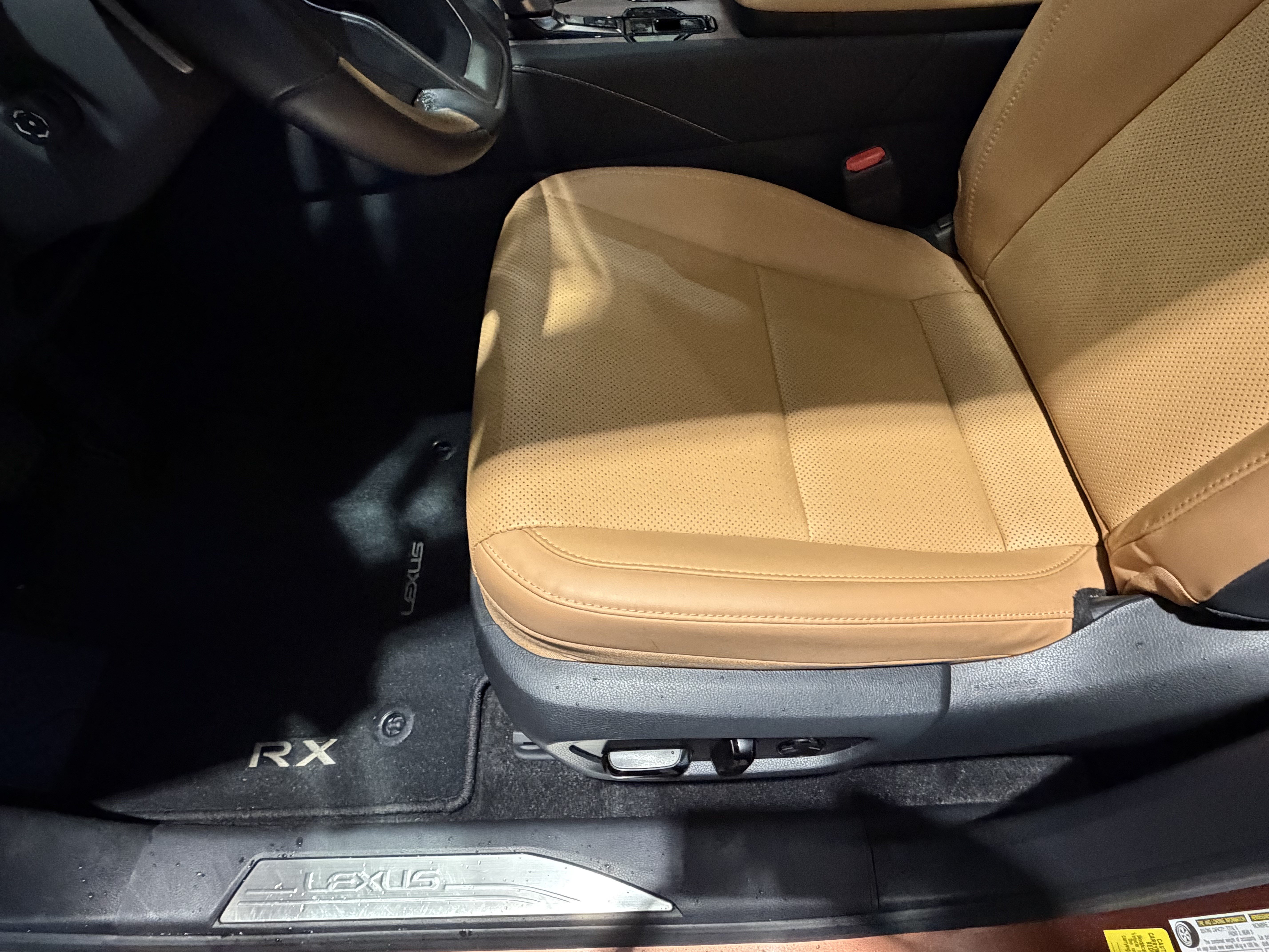 Used 2026 Lexus RX 350 Premium w/ Accessory Package (Z1) FWD image 16