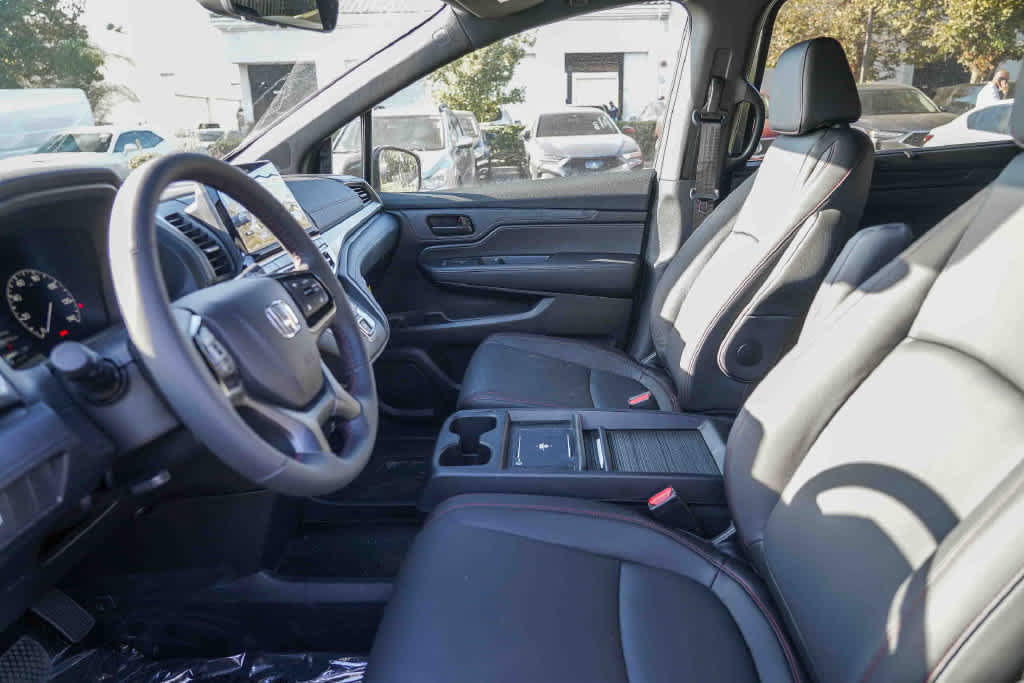New 2027 Honda Odyssey Sport-L image 16