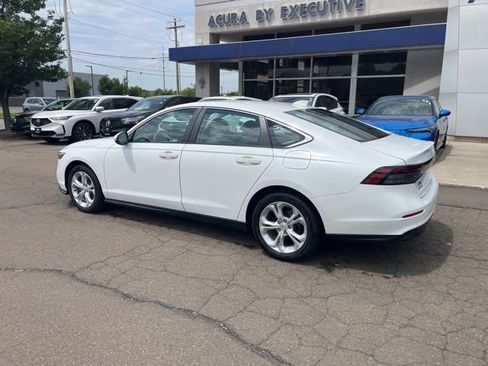 Used 2024 Honda Accord LX image 8