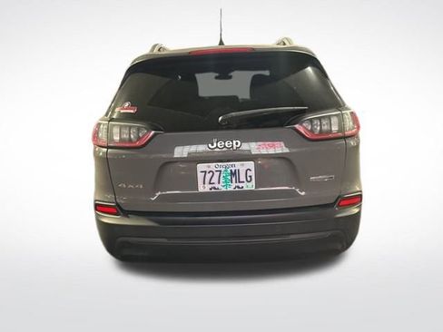 Used 2020 Jeep Cherokee Latitude Plus image 4