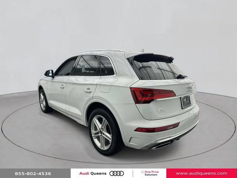 Certified 2023 Audi Q5 e Premium Plus w/ Premium Plus Package AWD/4WD image 2