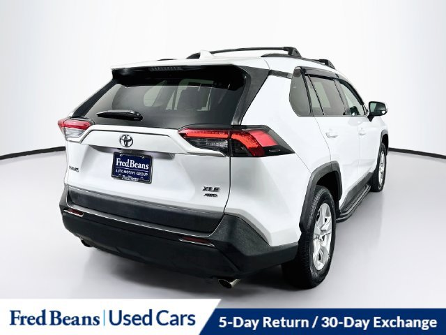 Used 2019 Toyota RAV4 XLE w/ All Weather Liner Package AWD/4WD image 9