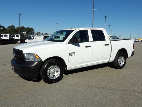 Used 2022 RAM 1500 Tradesman w/ Popular Equipment Group RWD image 3