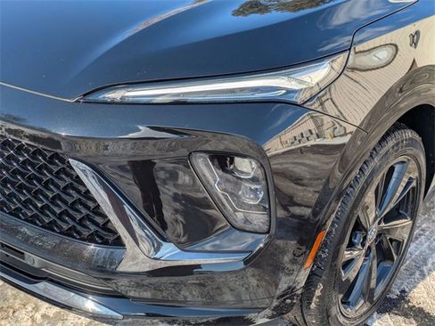 Used 2025 Buick Envision Sport Touring image 9