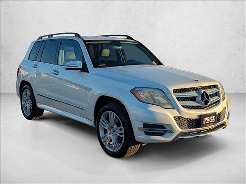 Used 2014 Mercedes-Benz GLK 350 2WD image 3