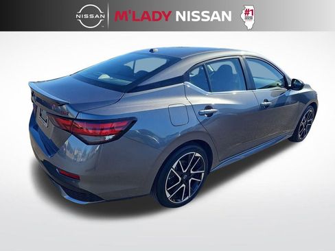 Used 2025 Nissan Sentra SR image 7
