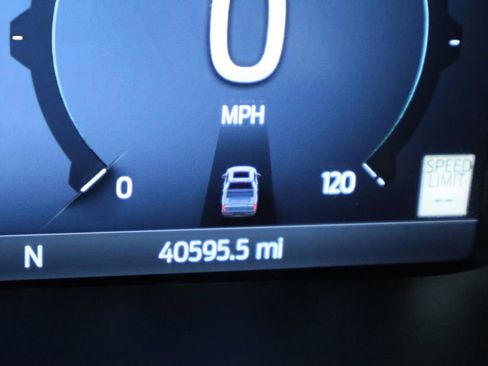 Used 2024 Ford F150 Lariat w/ FX4 Off-Road Package image 16