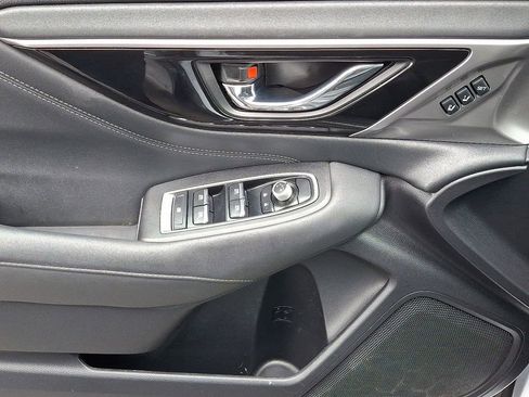 Used 2020 Subaru Outback Limited image 15