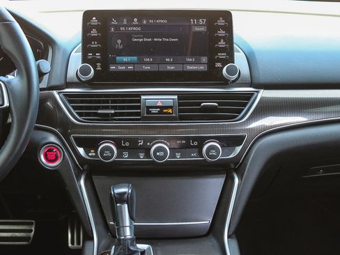 Certified 2022 Honda Accord Sport image 15