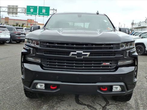 Used 2021 Chevrolet Silverado 1500 LT Trail Boss w/ LT Trail Boss Premium Package image 9